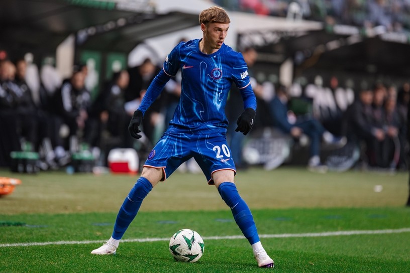 Cole Palmer Playing for Chelsea