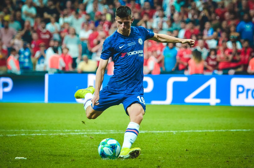 Mason Mount Playing for Chelsea