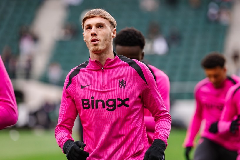Cole Palmer Wearing Chelsea Training Top