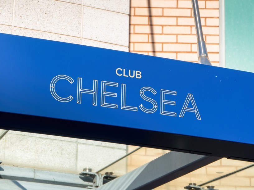 Club Chelsea Entrance